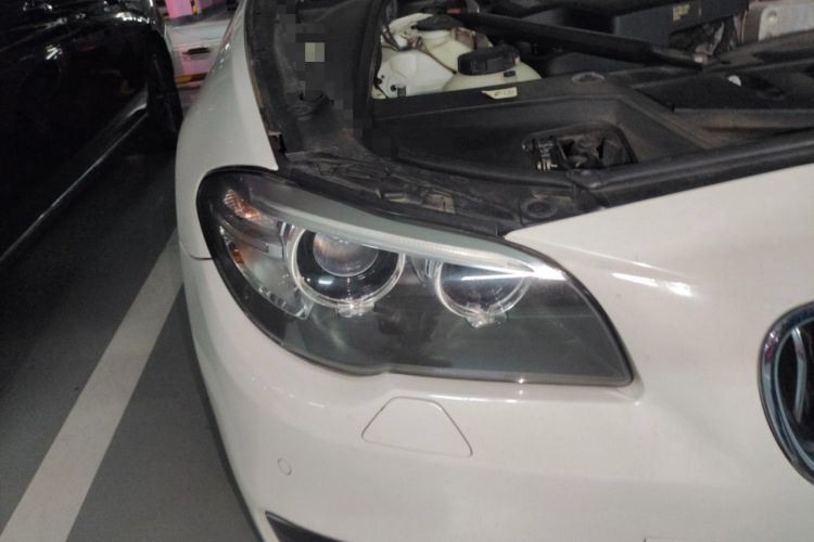 Used BMW 5 Series 2014 525Li Leading Model Right Front Headlight