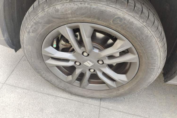 Used Baojun RS-3 2020 1.5L Manual Smart Comfort Edition Left Front Wheel Hub