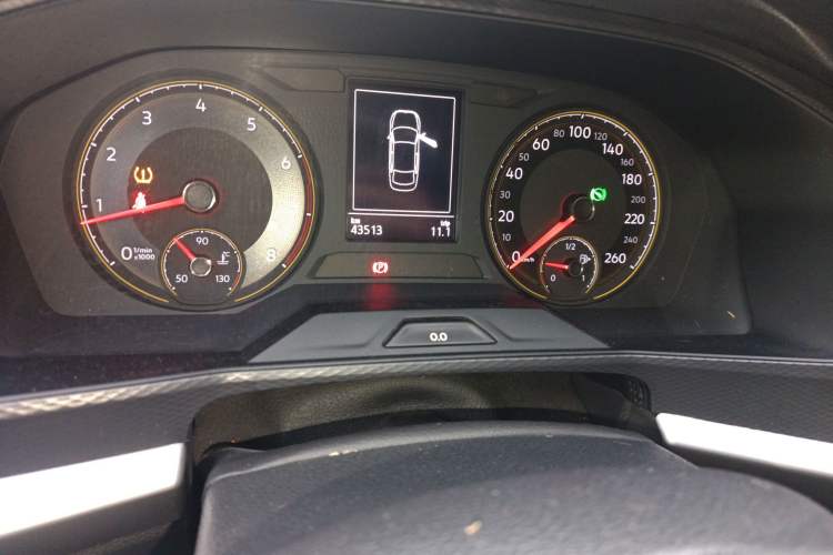 Used Volkswagen Lavida 2019 1.5L Automatic Fashion Edition China VI Odometer Close Up