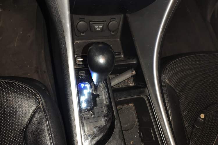 Used Hyundai Sonata 2013 2.0L Automatic Luxury Edition
