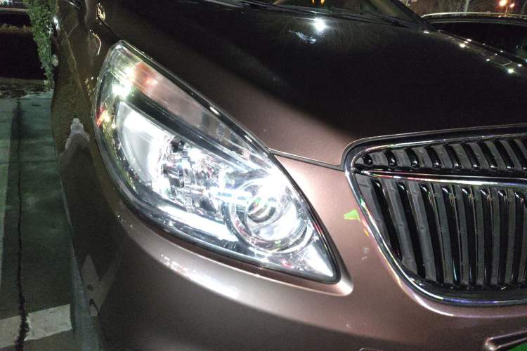 Used Buick GL8 2018 28T Luxury Model China VI Standard