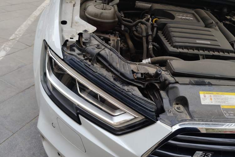 Used Audi A3 2019 Limousine 35 TFSI Sport Edition China V Emission Standard Right Front Headlight