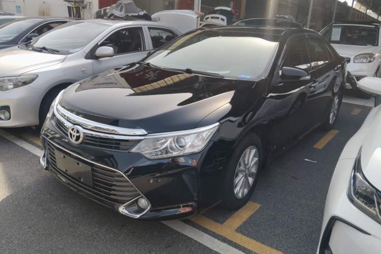 Used Toyota Camry 2015 2.0G Premier Edition