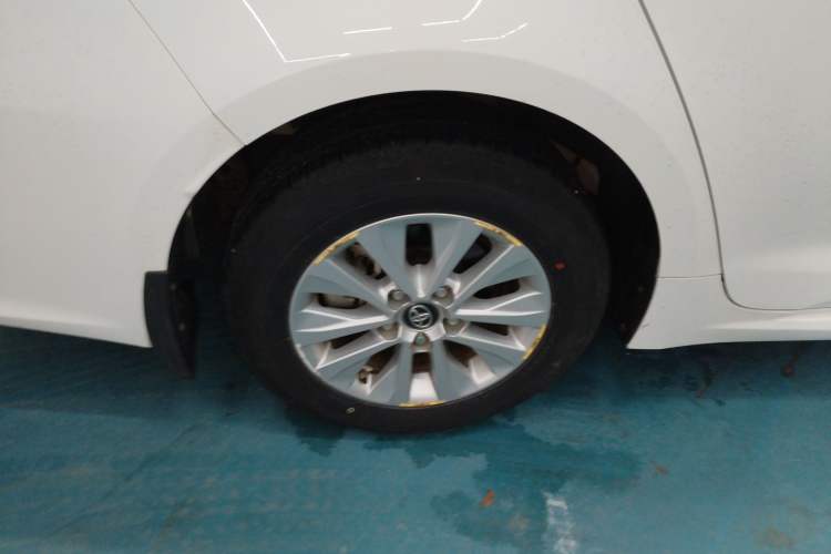 Used Toyota Corolla 2019 1.2T S-CVT GL Pioneer Edition Right Rear Wheel Hub