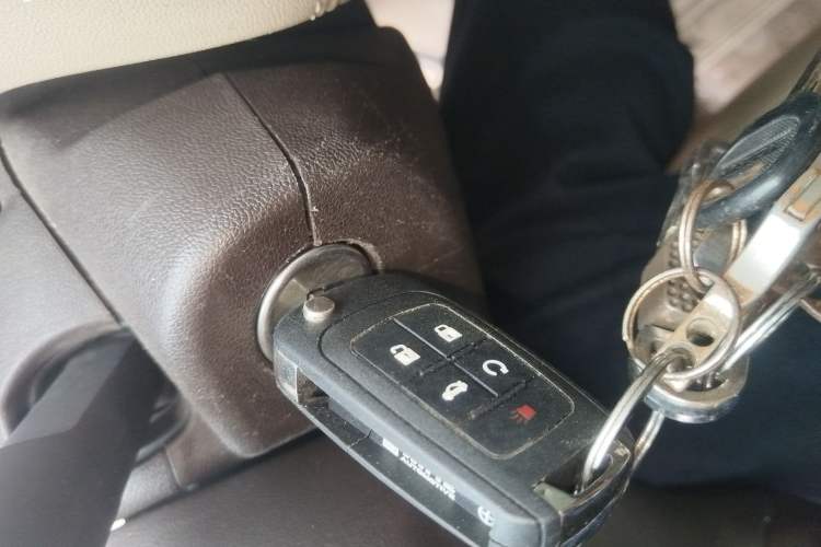 Used Buick LaCrosse 2012 2.4L SIDI Elegant Edition