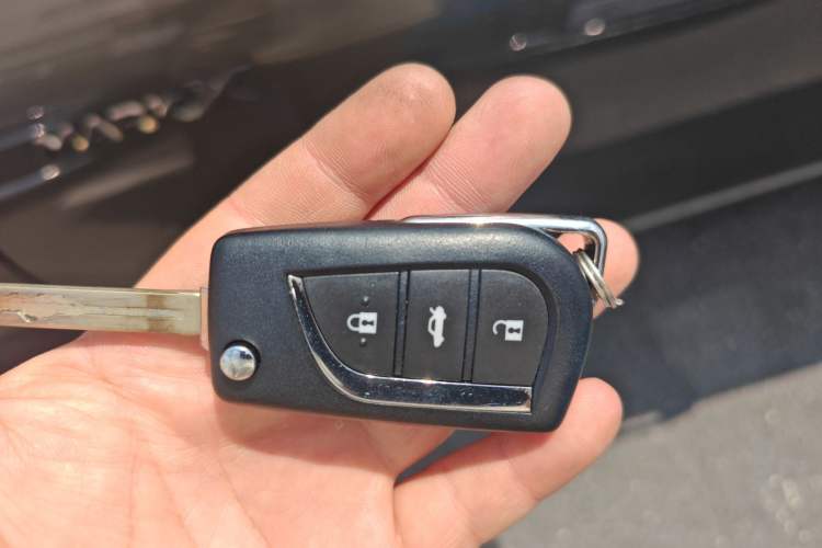 Used Toyota Reiz 2013 2.5V Shangrui Navigation Edition Vehicle Key