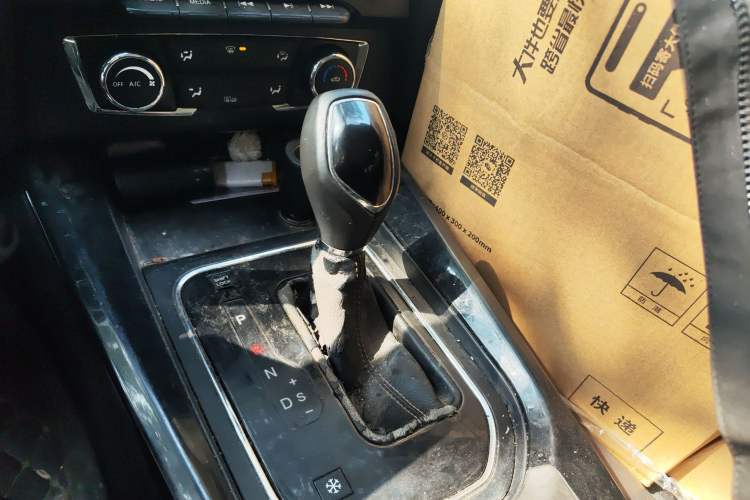 Used Dongfeng Fengon S560 2018 1.8L CVT Prestige Model
