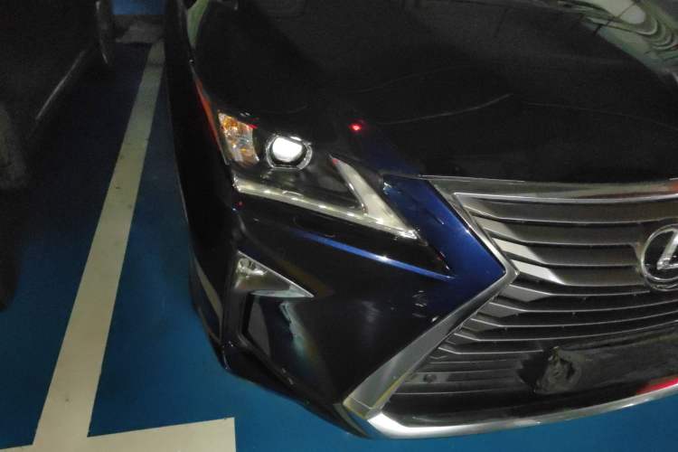 Used Lexus RX 2016 300 Two-Wheel Drive Elite Version China V Standard Right Front Headlight