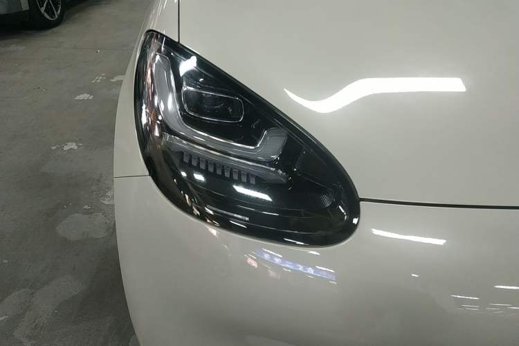 Used Wuling Bingo 2023 410 km Lingxi Deluxe Edition Right Front Headlight