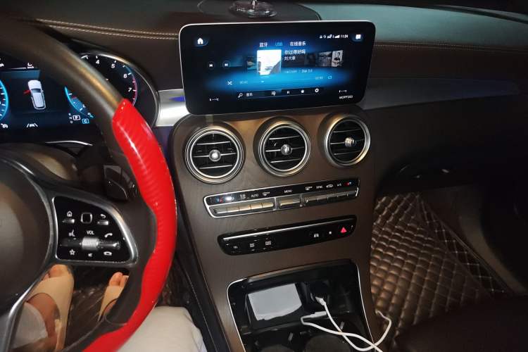 Used Mercedes-Benz GLC 2020 GLC 300 L 4MATIC Dynamic Edition
