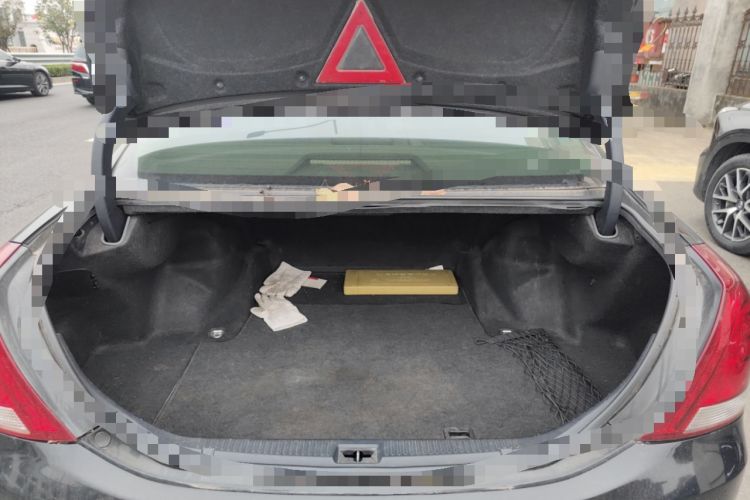 Used Toyota Crown 2012 2.5L Royal Saloon Deluxe Edition Trunk