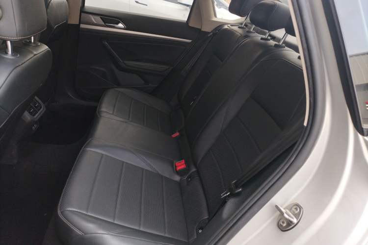 Used Volkswagen Lavida 2018 1.5L Automatic Comfort Edition China V Standard Left Rear Seat