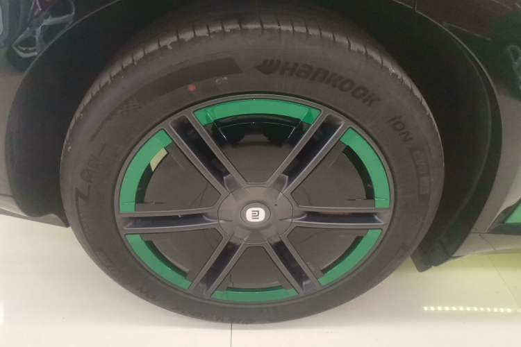 Used Xiaomi Auto YU7 2025 Ultra-Long Range Rear-Wheel Drive Version
