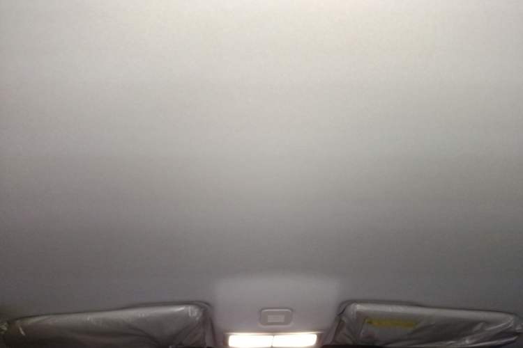 Used Roewe i5 2023 1.5L Manual Comfort Edition
