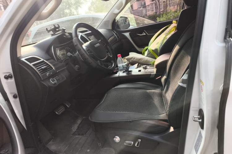 Used Haval H9 2017 2.0T Gasoline 4x4 Comfort Edition 5 Seats