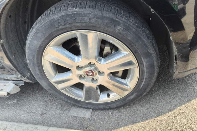 Used Fiat Freemont 2013 2.4L Luxury Navigation Edition
