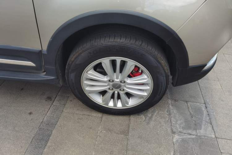 Used Haval H1 2015 1.5L AMT Urban Model Right Front Wheel Hub