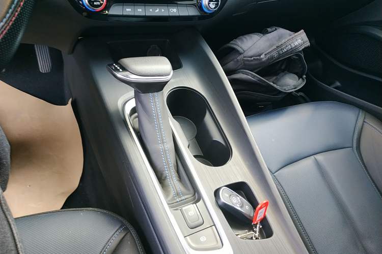 Used Buick Velite 6 2024 450km Comfort Edition PLUS Gear Lever