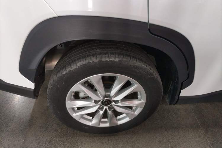 Used Toyota Corolla Cross 2023 Dual-Motor 2.0L Pioneer Edition Right Rear Wheel Hub