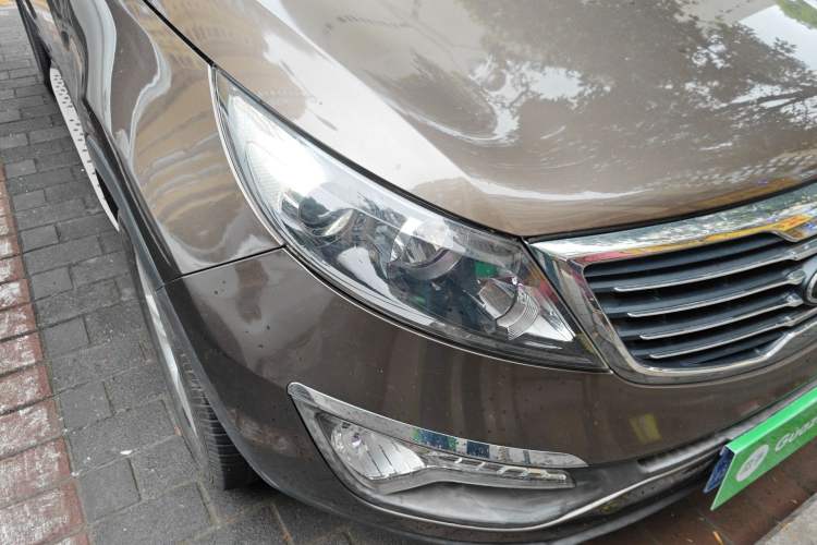 Used Kia Sportage R 2014 2.0L Automatic Two-Wheel Drive GL Right Front Headlight