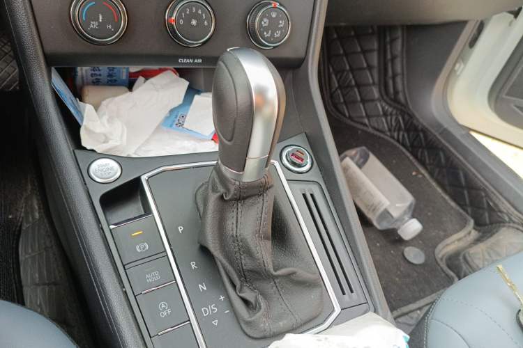 Used Volkswagen Lavida 2024 1.5L Automatic Starry Sky 5 Million Edition
