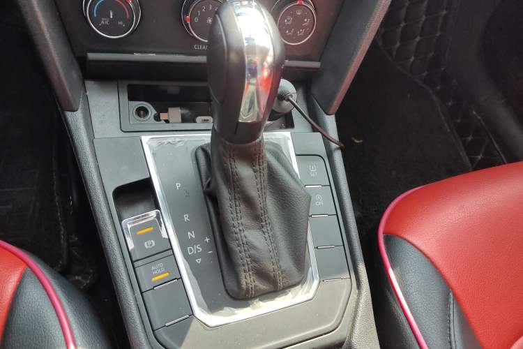 Used Volkswagen Lamando 2017 230TSI DSG Fashion Edition