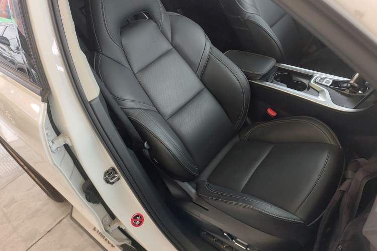 Used Lynk & Co 01 2017 2.0T Two-Wheel Drive Pro Edition
