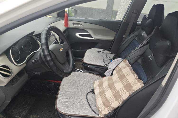 Used Chevrolet Sail 2015 Sail 3 1.3L AMT Ideal Edition Left Front Seat