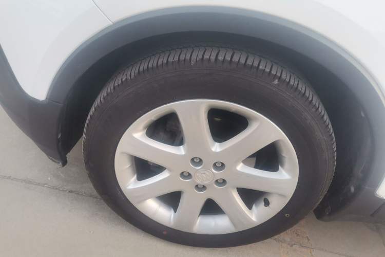 Used Buick Encore 2015 1.4T Automatic Two-Wheel Drive Urban Elite Version