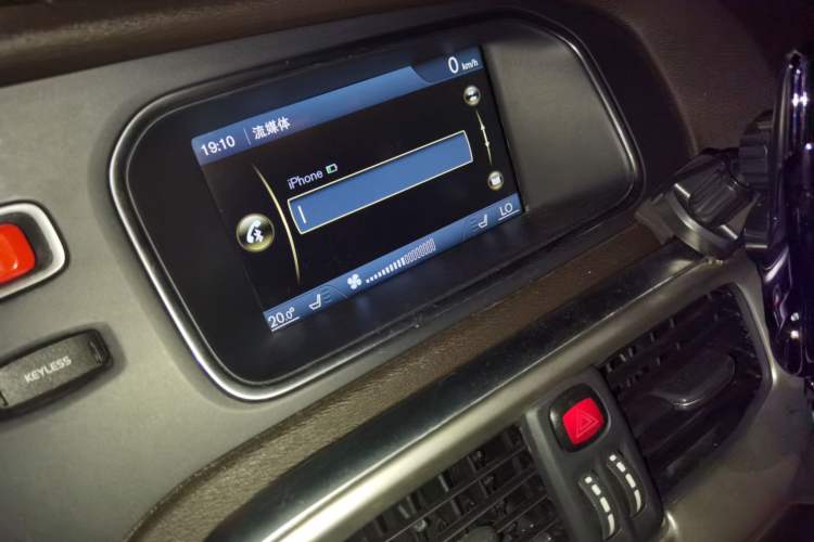 Used Volvo V40 2014 T5 Prestige Edition
