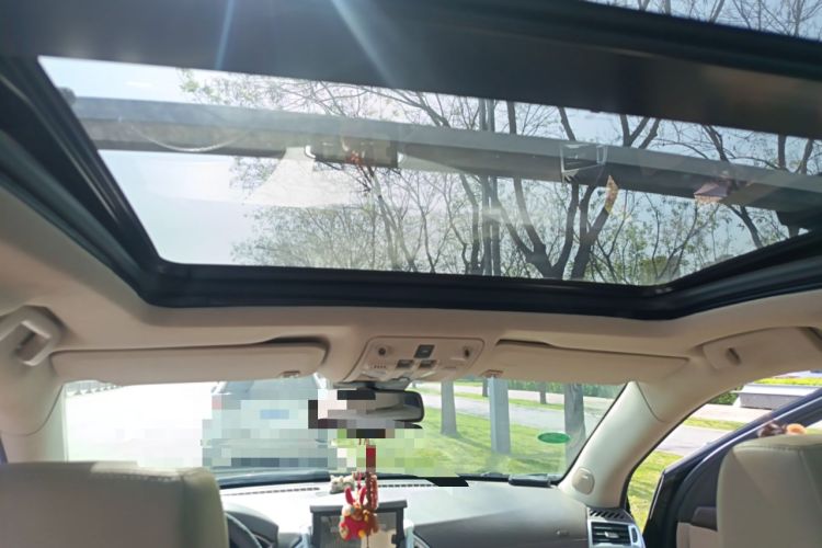 Used Cadillac SRX 2012 3.0L Elite Edition Headliner