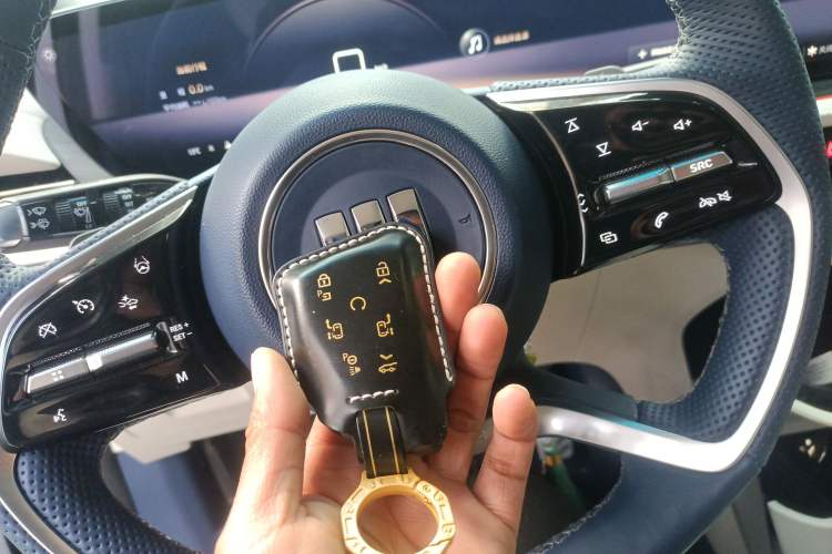 Used Buick Century 2023 2.0T Seven-Seater Yinshi Edition
