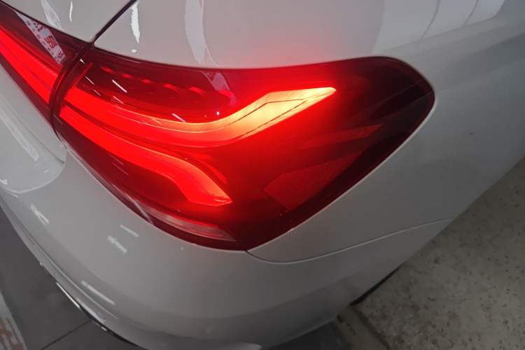 Used Mercedes-Benz A-Class 2021 A 200 L Sport Sedan Fashion Model
