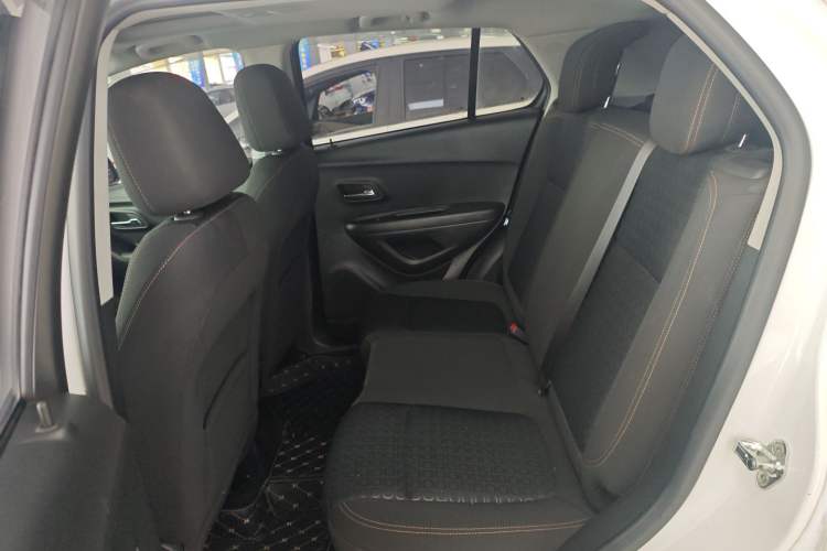 Used Chevrolet Trax 2018 330T Automatic Two-Wheel Drive Elite Model