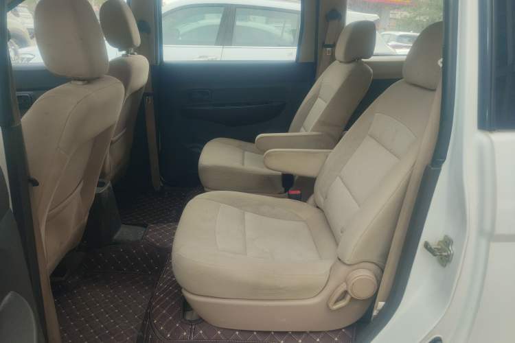 Used Wuling Hongguang 2014 1.5L S Standard Version
