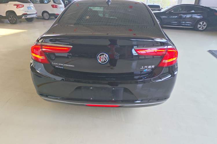 Used Buick LaCrosse 2018 30H Elite Edition