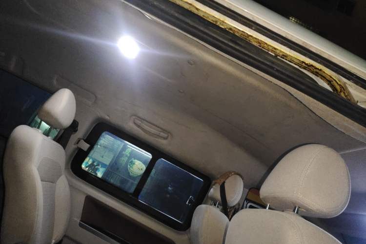 Used FORTHING Lingzhi 2018 M5L 1.6L 7-Seater Comfort Model
