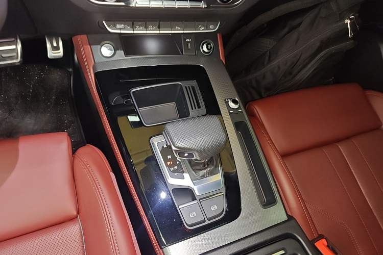 Used Audi Q5L 2024 40 TFSI Luxury Dynamic Edition
