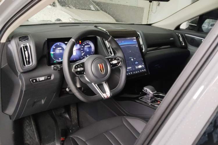 Used Hongqi HS3 PHEV 2024 PHEV 115km Jingwei Edition Center Console