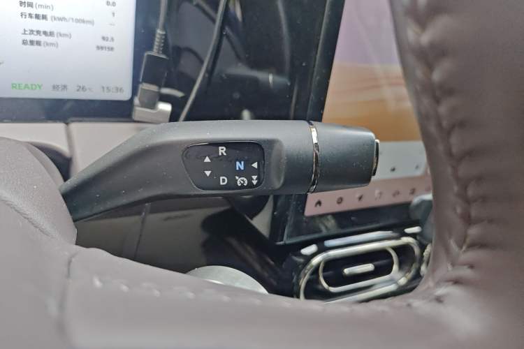 Used Leapmotor C11 2021 Deluxe Edition Gear Lever