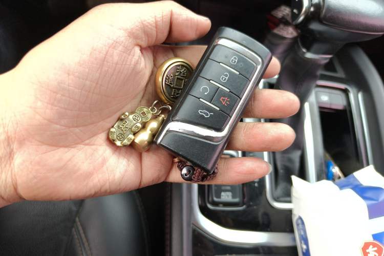 Used GAC Trumpchi GS8 2017 320T Four-Wheel Drive Luxury Smart Connectivity Version (7 Seats)