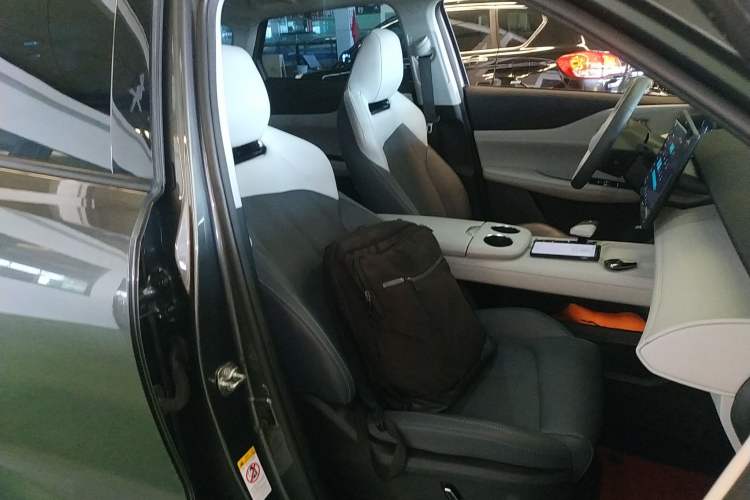 Used CHANGAN UNI-Z 2025 1.5T Premium Edition
