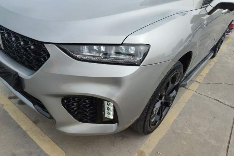 Used Wey VV7 2019 Upgraded Model 2.0T Flagship Version China VI
