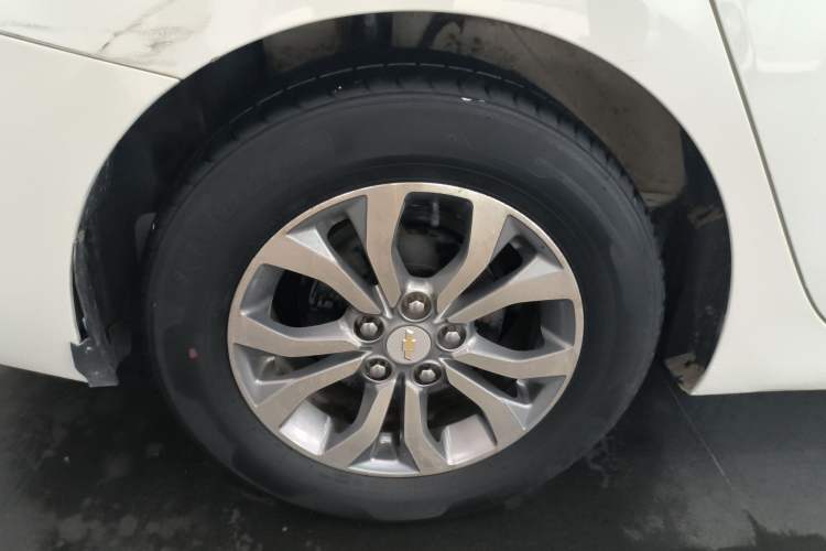 Used Chevrolet Cavalier 2018 320 Automatic Enjoyment Sunroof Edition