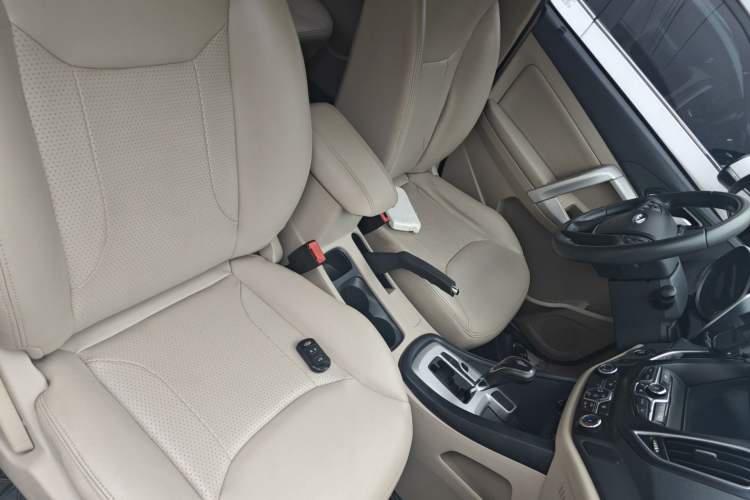 Used Chery Tiggo 5 2014 2.0L CVT Joyful Edition