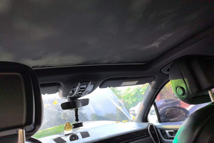 Used Porsche Cayenne 2018 Cayenne 3.0T Headliner