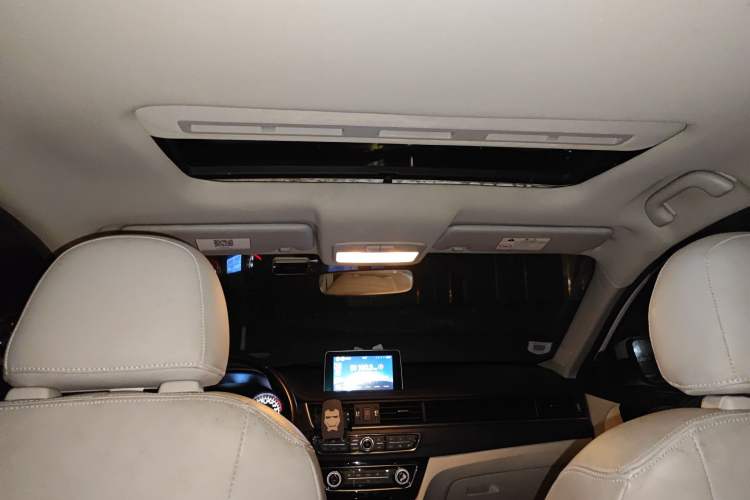 Used FORTHING Joyear S50 2017 1.6L CVT Luxury Model