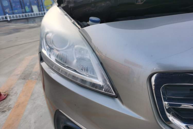 Used Peugeot 3008 2015 2.0L Manual Classic Edition
