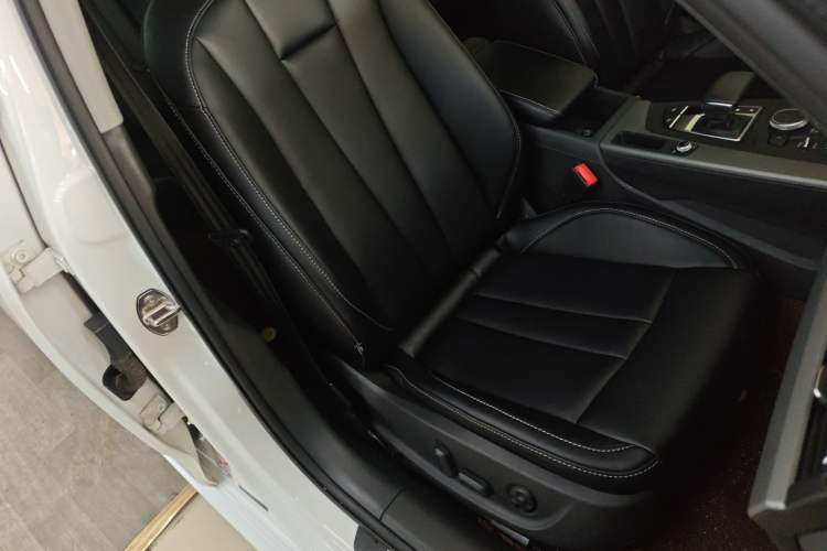 Used Audi A4L 2018 30th Anniversary Edition 40 TFSI Trendy Model