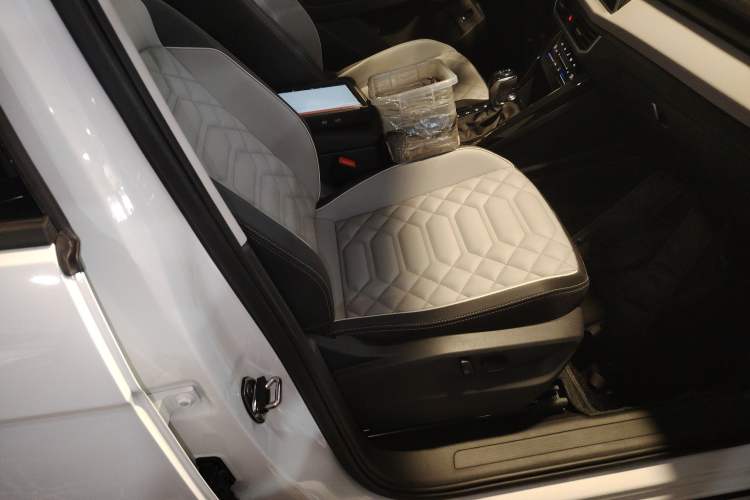 Used Volkswagen Tayron 2026 Model, 30 Million Vehicles Selected Version, 300TSI